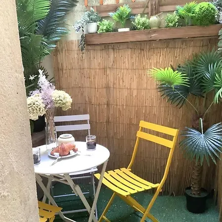 Charming Апартаменты *